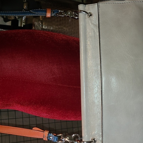 COACH Color-block Crossbody - Picture 7 of 12